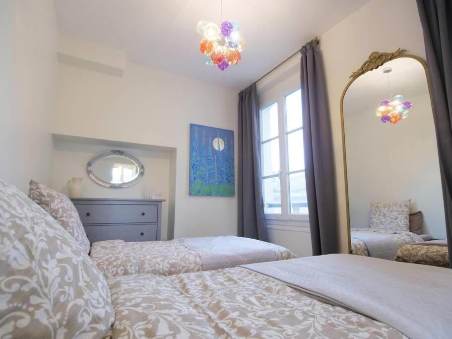 شقة Charme Et Modernite Au Coeur Du Quartier St Louis فيرفاي المظهر الخارجي الصورة